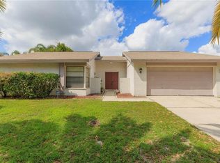 11320 Laurel Crest Ln, Tampa, FL 33624