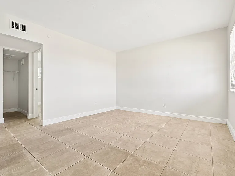 Paradise Palms Portfolio LLC — Photo 40