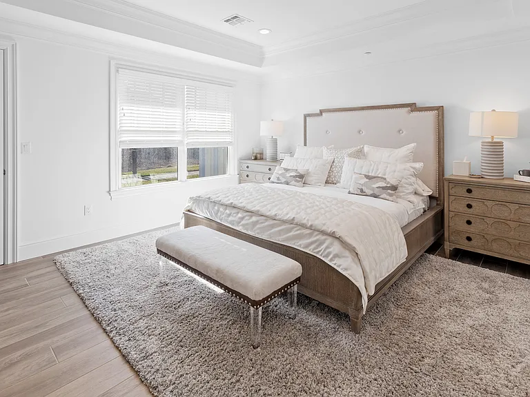 37 Village Green Dr — Photo 16