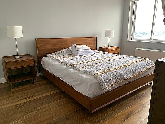 5th image of 560 W 43rd St APT 43a