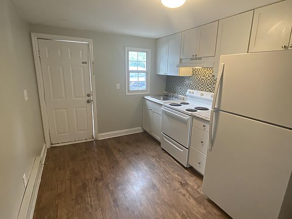 3rd image of 2205 Russelldale Ave Unit A