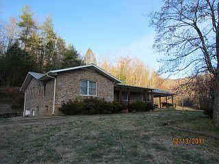 3rd image of 40 Lawrence Hollifield Dr