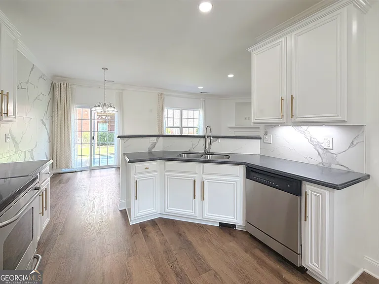 3527 Compass Rose Dr — Photo 11