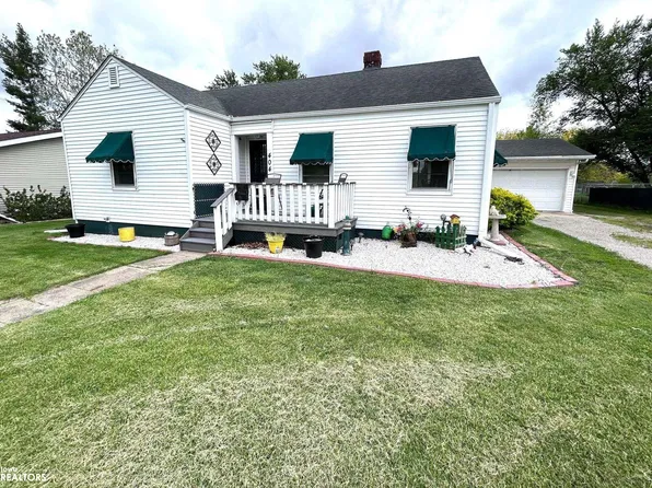 404 E Arkansas Ave, Bloomfield, IA 52537