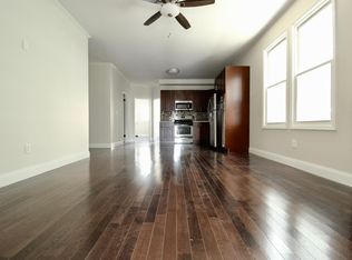 7215 Myrtle Ave #1RR, Ridgewood, NY 11385