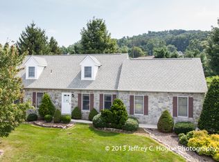 3010 Regency Dr, Reading, PA 19608