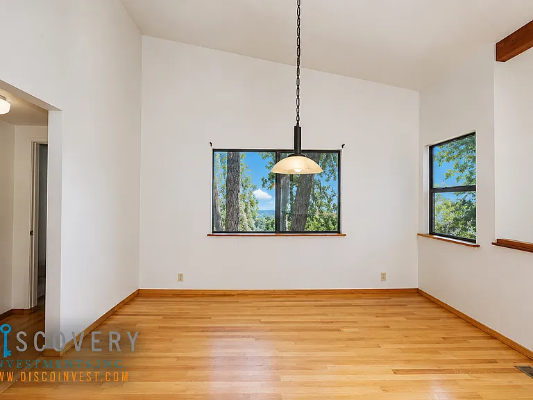5635 Merriewood Dr — Photo 8