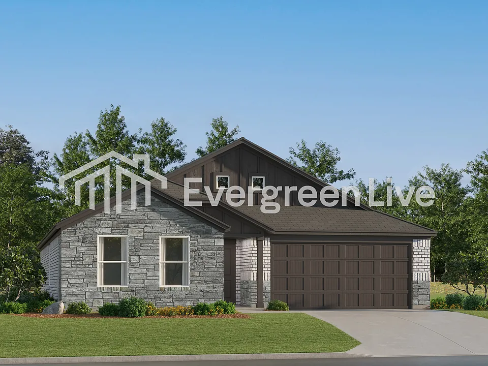 353 Lago Ln