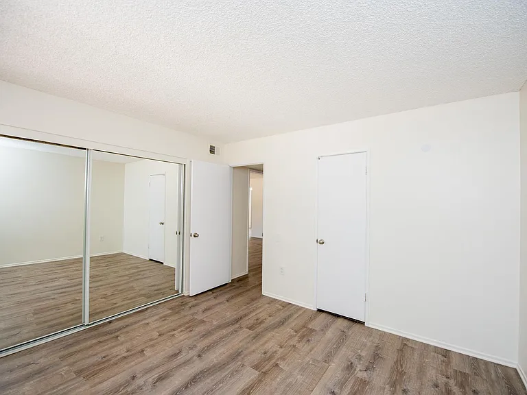 7282 La Mancha Cir — Photo 20