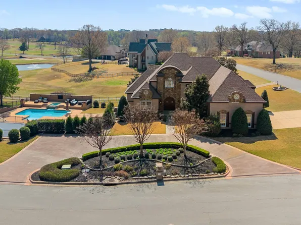 3625 Riviera Dr, Jonesboro, AR 72404