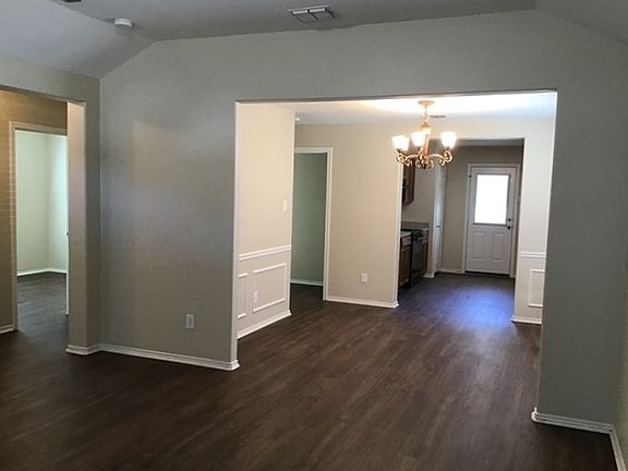 5th image of 4031 Arbor Hts