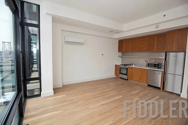 Rented by The KCI Group | media 31