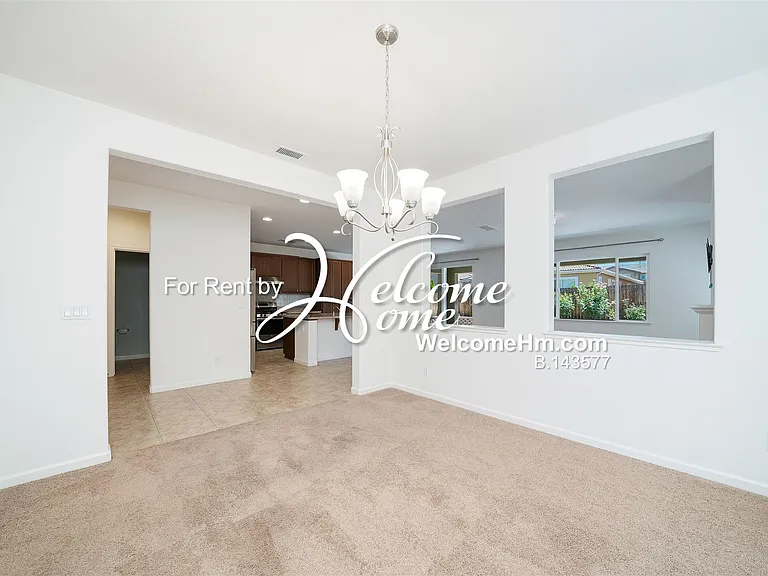 2050 Horse Prairie Rd — Photo 6