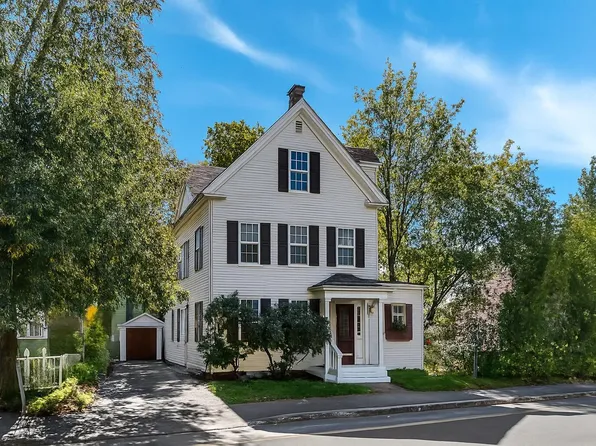 33 Beach Street, Saco, ME 04072