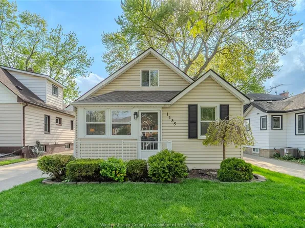 1135 Glidden Ave, Windsor, ON N8S 2P2