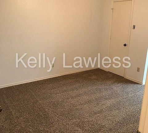 5th image of 4029 Saint Christopher Ln