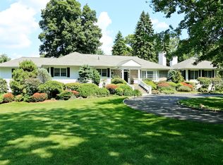 24 Sterling Rd S, Armonk, NY 10504