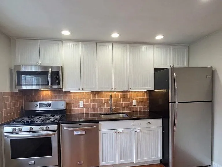 112 Darwin Ave #27 — Photo 9
