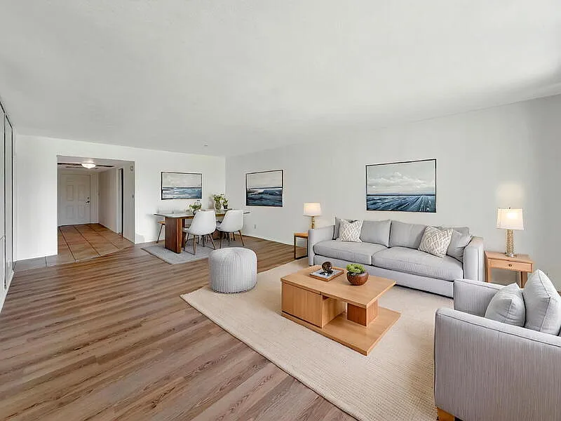 3 bed, 2.0 bath, 1444 sqft, $2,500 — Photo 2