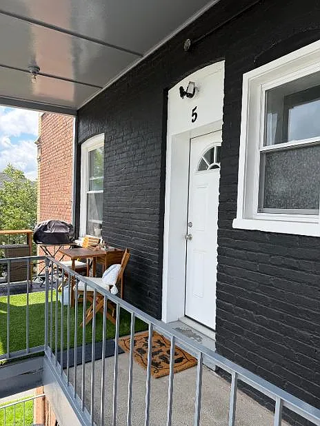 129 Maple Ave #5