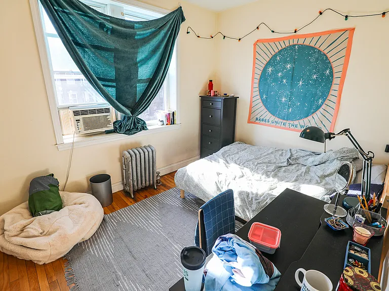 56 Egmont St #6 — Photo 8