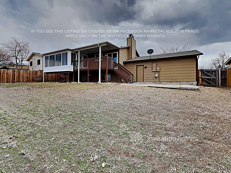 18339 E Iowa Dr — Photo 19