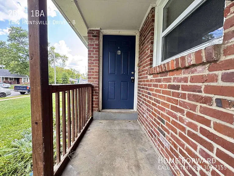 1446 Huntsville Dr #B — Photo 3