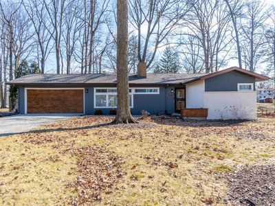 5819 W Hills Rd, Fort Wayne, IN, 46804