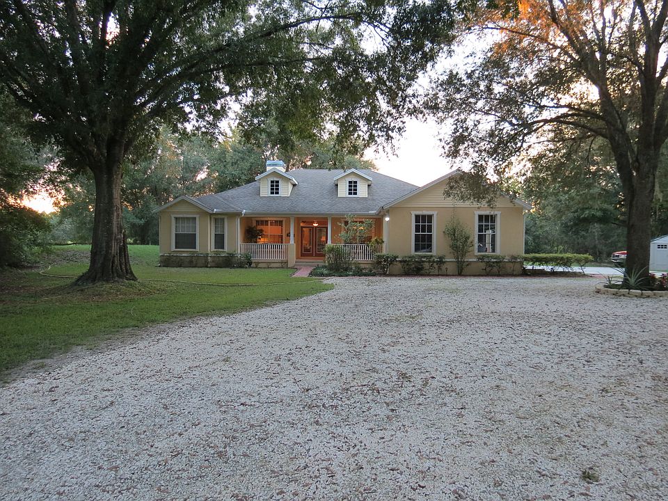 1st image of 17033 Wintergreen Ct