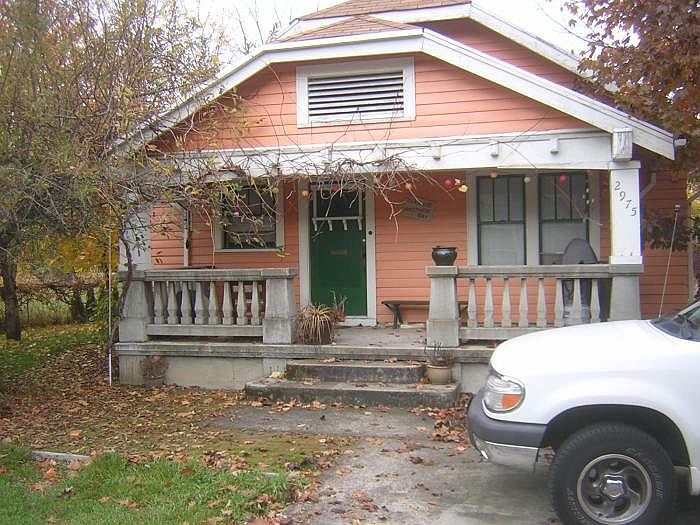 Bungalow