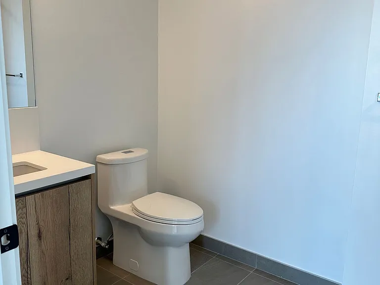 319 Jarvis St #2908 — Photo 9