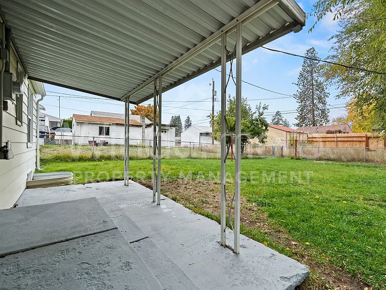 5723 N Milton St — Photo 14