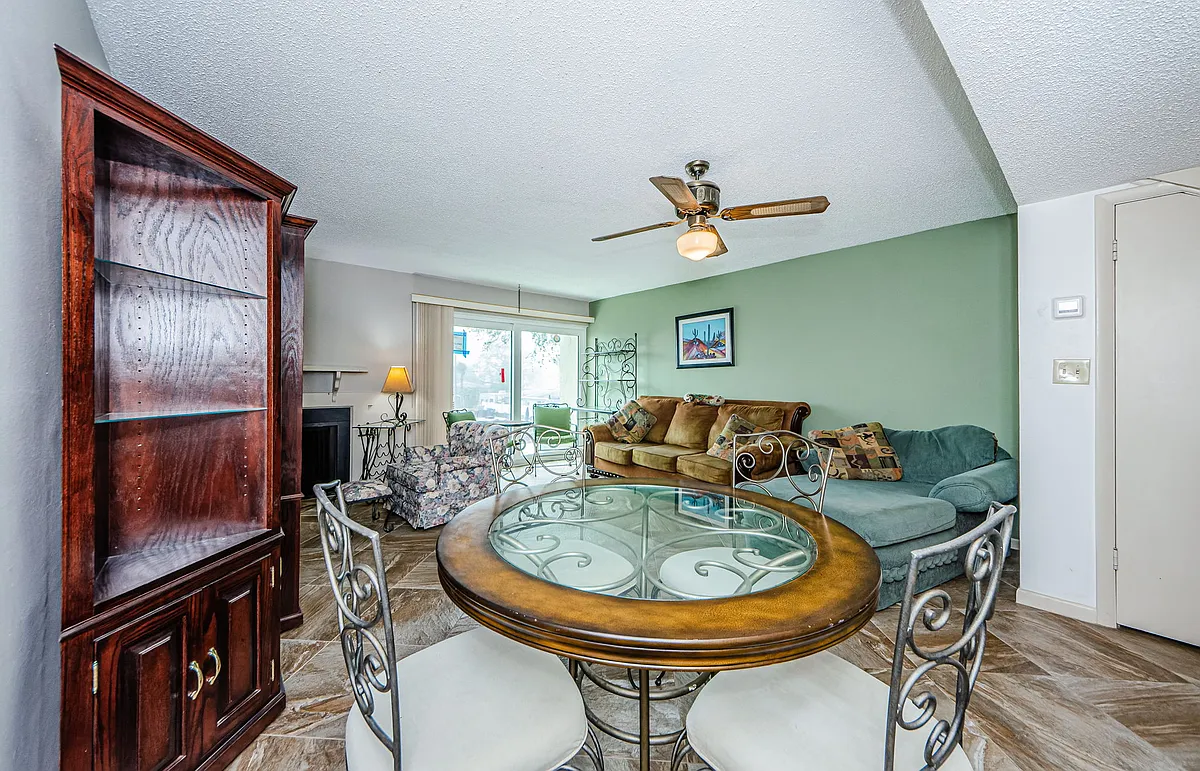 Building Photo - 433 S Paula Dr #17