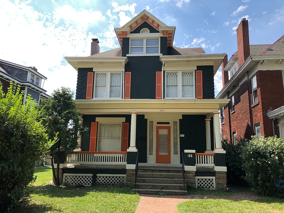231 E 16th Ave