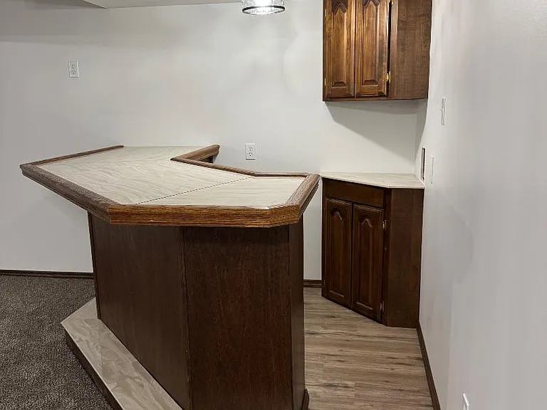 20 Rodrick Dr — Photo 11