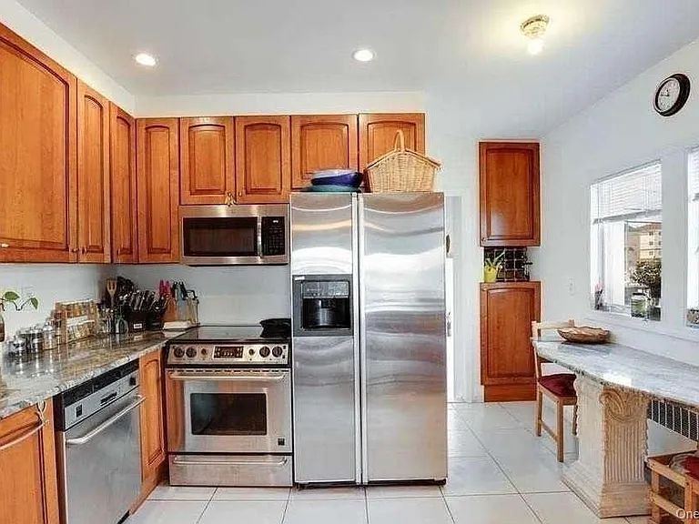 380 W Penn St — Photo 7