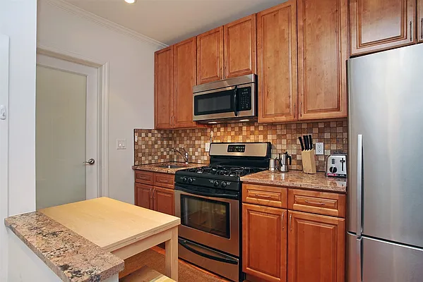 Rented by Corcoran | media 19