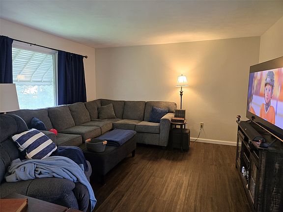 5th image of 8571-8573 Kirsch Rd