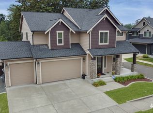 2012 27th St SW, Puyallup, WA 98371