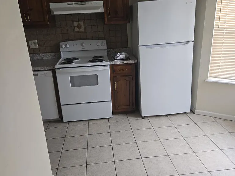 1045 Keith Dr #A — Photo 3