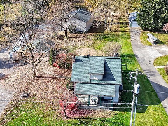2nd image of 9252 Mink St SW