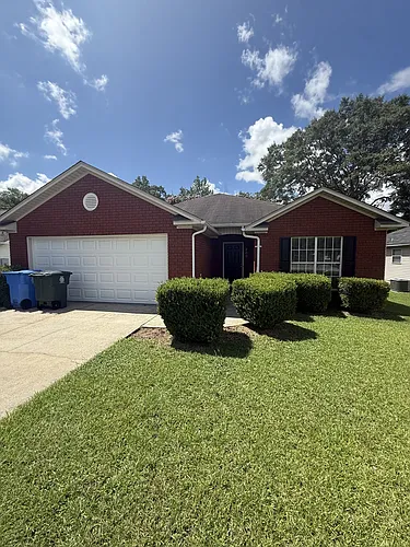 200 Melrose Ln Photo 1