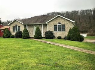 462 Finley Rd, Rostraver Township, PA 15012