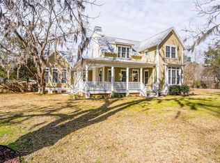 1 Hummingbird Ln, Okatie, SC 29909