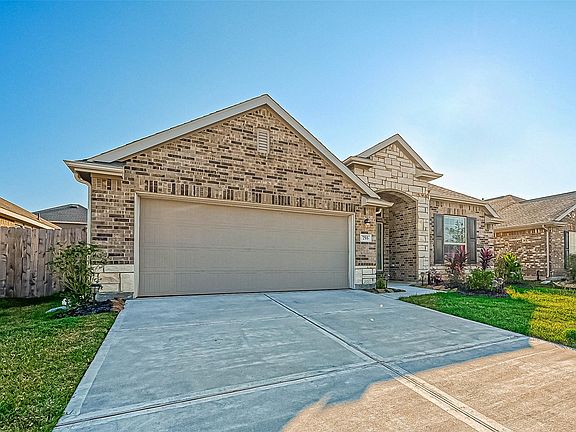 3rd image of 755 Willow Harbor Ln