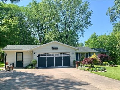 224 Habant Dr, Amherst, OH, 44001