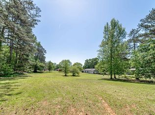 8 Highland Cir, Stockbridge, GA 30281