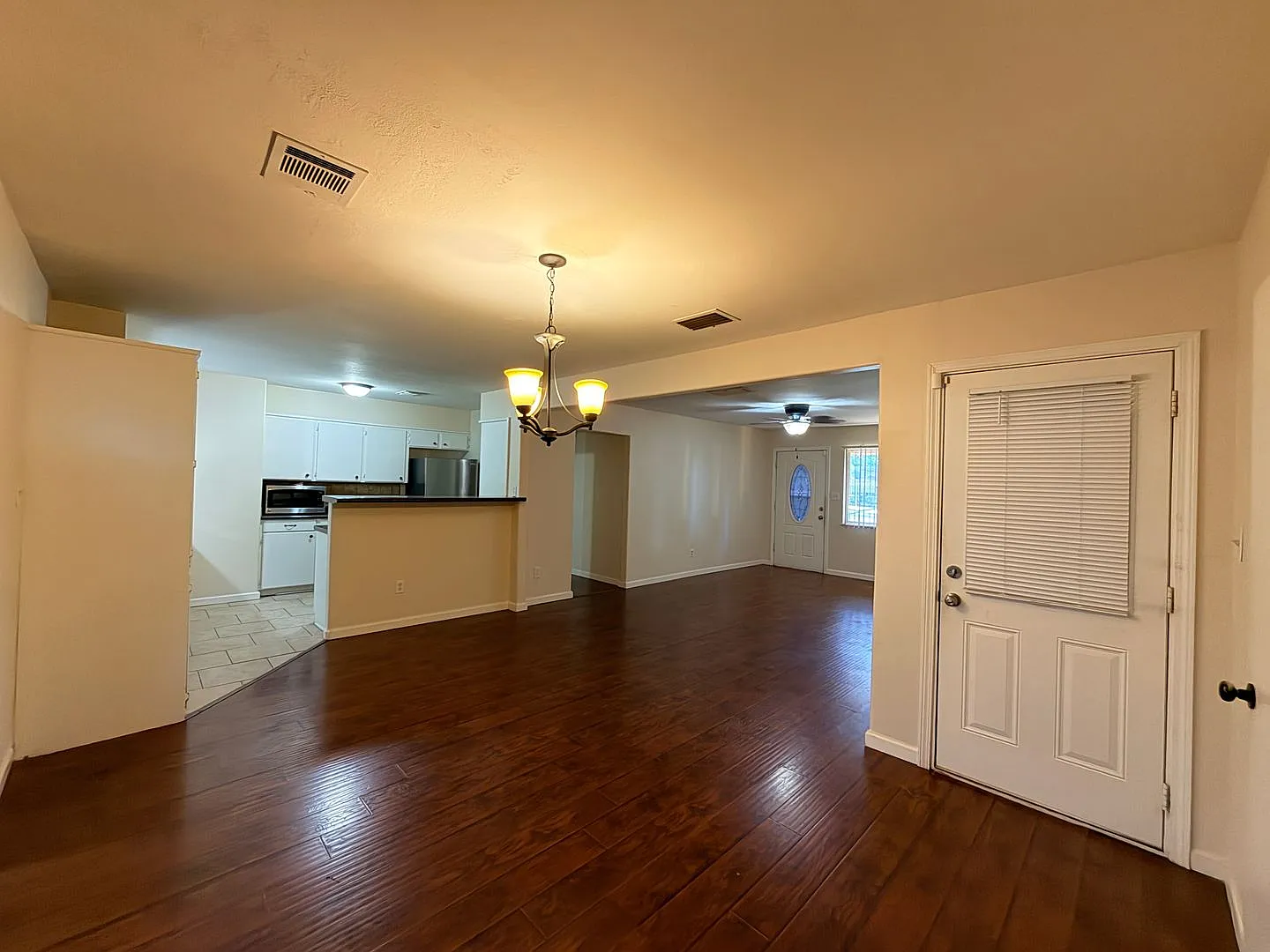 South Bossier 4 bedroom... Close to Barksdale Air Force Base.. — Photo 3