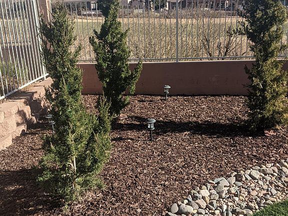 4th image of 571 S Valle Escondido