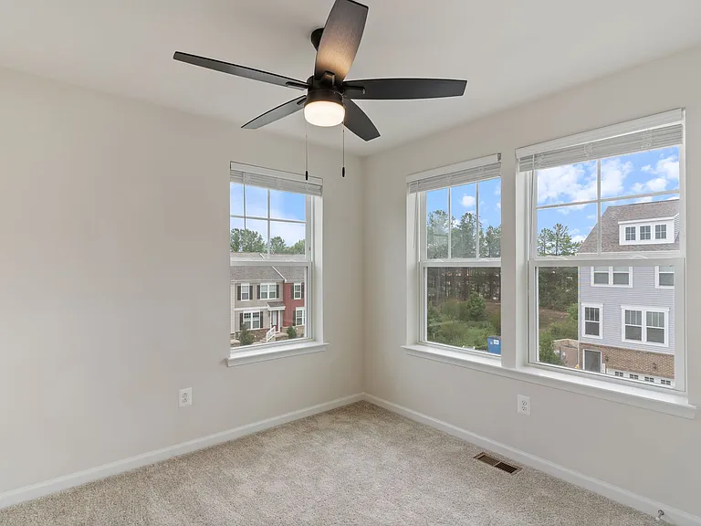 23450 Sugar Pine Ln — Photo 16